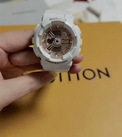 卡西欧baby-G手表，两年前购买的一千多...