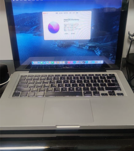 苹果Macbook Pro11款笔记本 配...