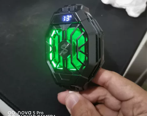 黑鲨冰封散热背夹2Pro 手机散热器 买来...