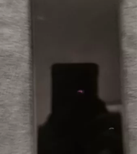 小米11,高通骏龙888芯片组5G手机,瑕...