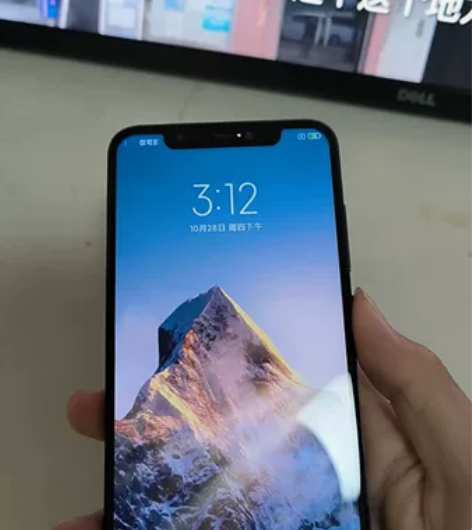 小米8，6+64GB，中框部分有些许掉漆（...