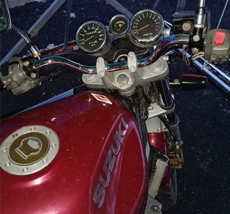 铃木暴徒750,冷热一枪,没毛病,没地方放...