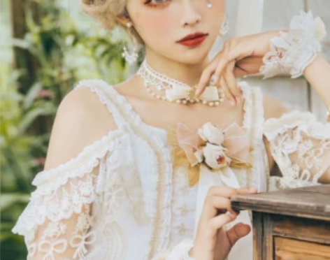 十三世纪破碎星球lolita 表演穿过一次...