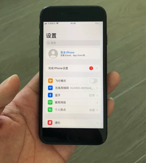 iPhone 8 国行64G 功能全部正常...