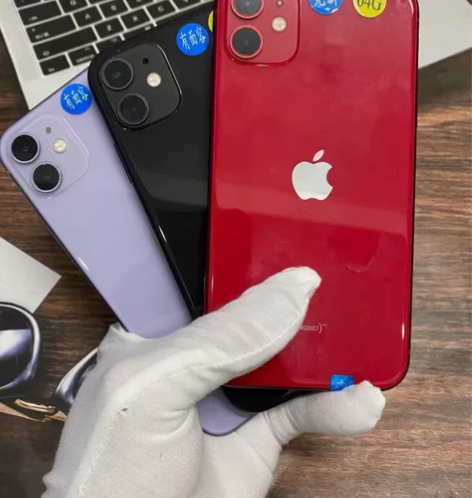 11国行64G，双卡双待，6.1英寸屏幕面...