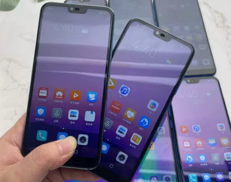 华为手机,华为荣耀10,6+128的内存,...
