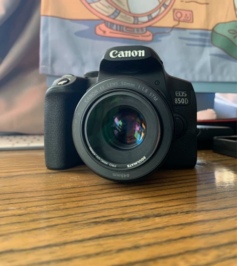 出9.9成新-佳能 850D,四月份购入,...