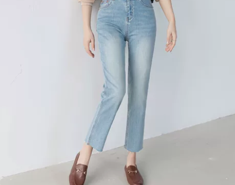 【88狂欢价】欧货直筒牛仔裤女夏薄款202...