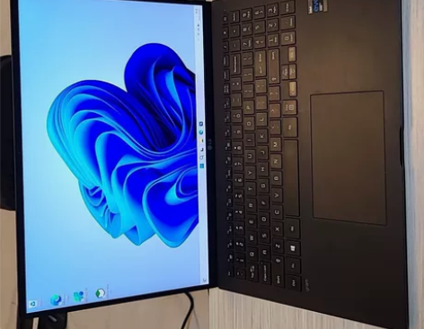 LG Gram 16 2021 i5 16...