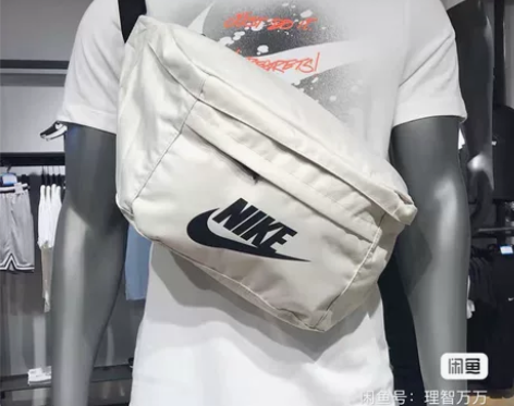 Nike耐克斜挎包男士腰包小型轻便ins潮...