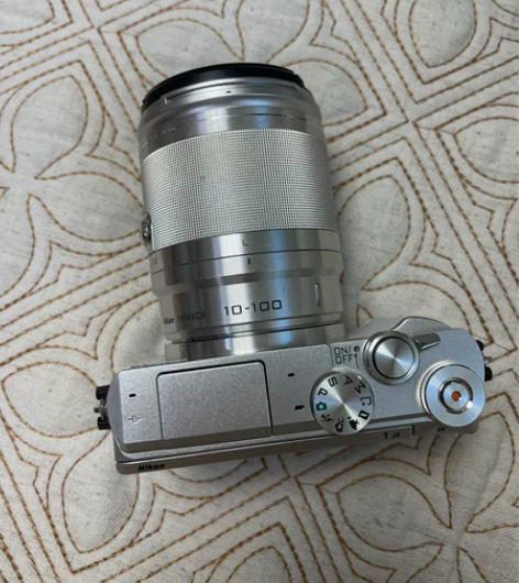 尼康微单J1，买来只用过两三次 京东发票、...