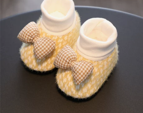 婴儿鞋女宝宝冬季加绒保暖软底鞋袜脚套厚棉鞋...