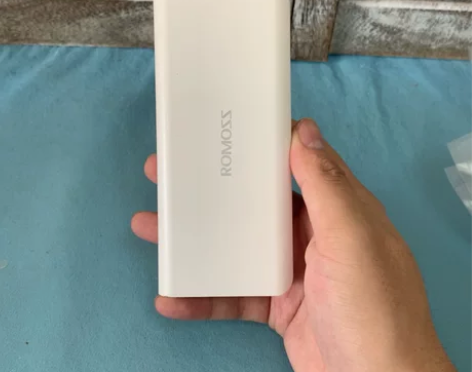 罗马仕10000毫安充电宝移动电源编号c1...