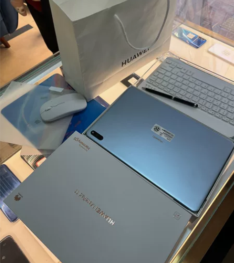 华为Mate Pad11，10.95英寸，...