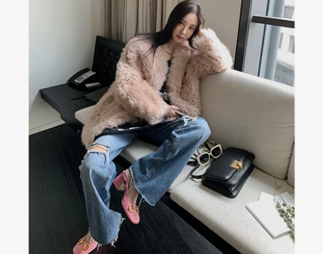 付智恩 桃桃乌龙 托斯卡纳皮毛一体外套女年...