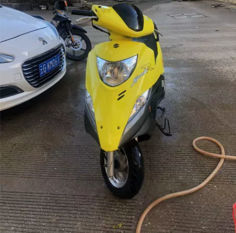 2012年上牌铃木红宝踏板摩托车 已脱审 ...