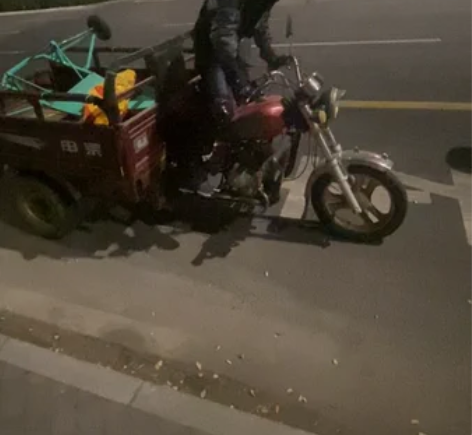 摩托三轮转让，发动机没有问题，正常骑着的，...