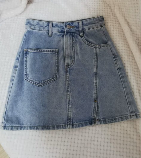 牛仔半裙A字裙S码 爱依服 两件不同尺码，...