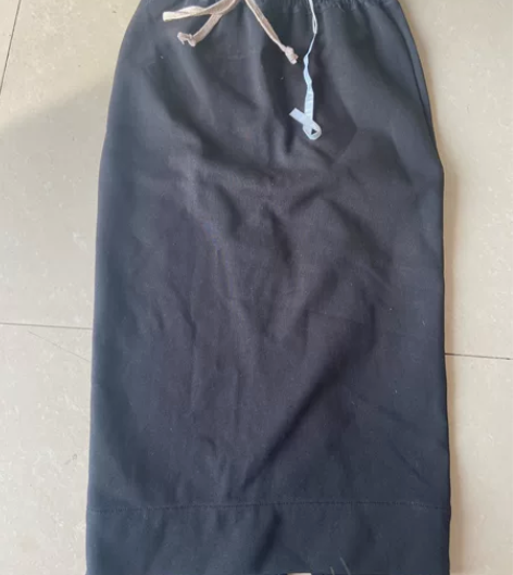 抽绳一步裙长款  S码 感兴趣的话点“我想...