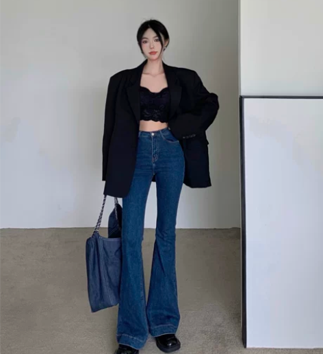 ?港风复古深蓝色微喇牛仔裤女装秋季高腰修身...