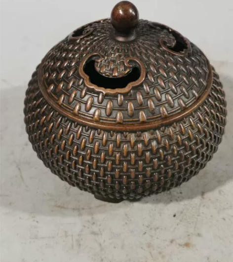古玩铜器收藏,祥云熏香炉鎏金香炉工艺精湛包...