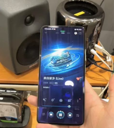 红米k50 8+256 天机8100处理器...