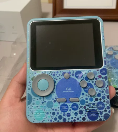 游戏机充电宝，6000毫安容量，666款童...