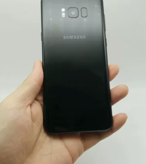 三星S8+，4+64G 4G运行64G内存...