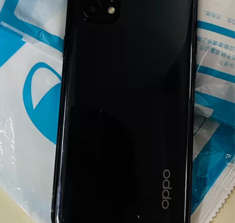 oppo reno5 便宜卖！！喜欢的私我...