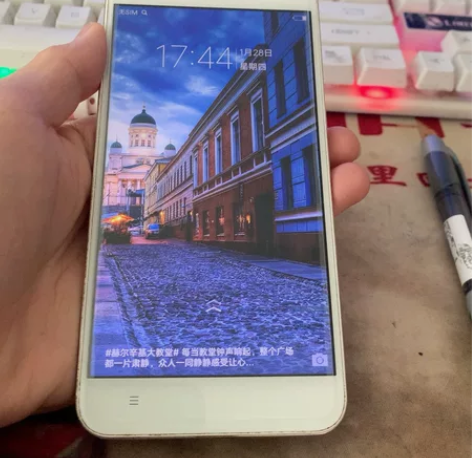 vivo Y66l手机，正常使用，332内...