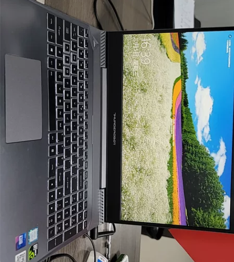 笔记本电脑雷神911 air笔记本8代i7...