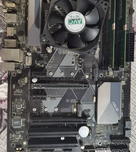 台式机i7 8700+华硕B360PULS...