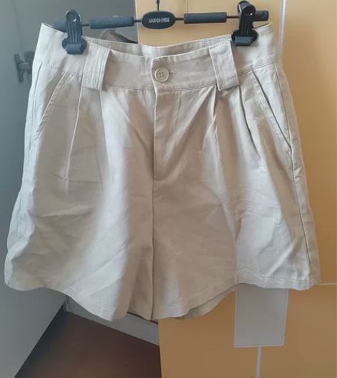 夏季休闲卡其色工装裤，几乎全新，送腰带 基...