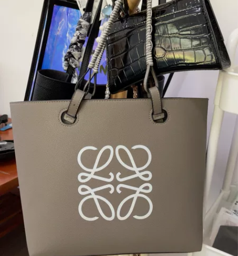 女士托特包 中号大小 上班上课日常刚好 不...