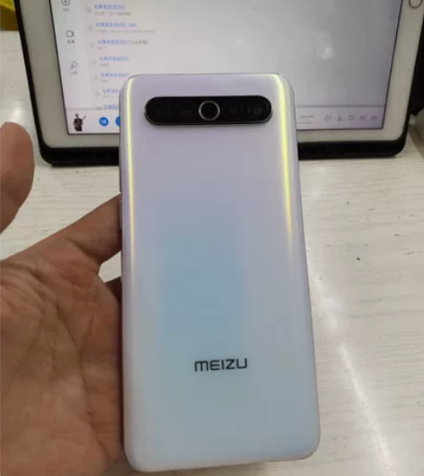 魅族 17 8+128 原装机轻微磕碰好价...