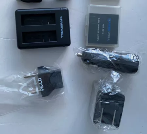 小米小蚁运动相机充电套装带2块电池 全新，...