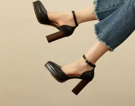 巨巨舒服！好穿到爆！韩国复古尖头防水台超高...