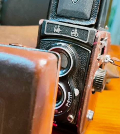 海鸥双反相机，共有2套，机器和皮套都很新，...