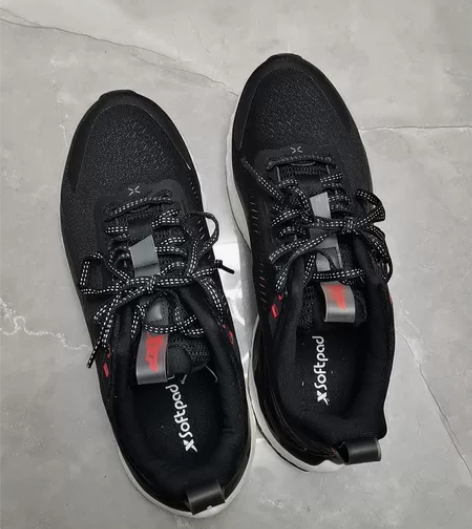 特步 动力巢跑步 减震运动鞋 40码 成都...