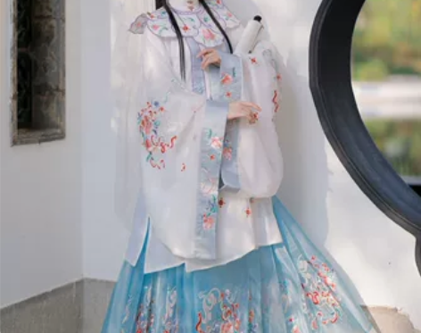 玉术 024 汉服 缺钱舍不得卖轻微穿着痕...