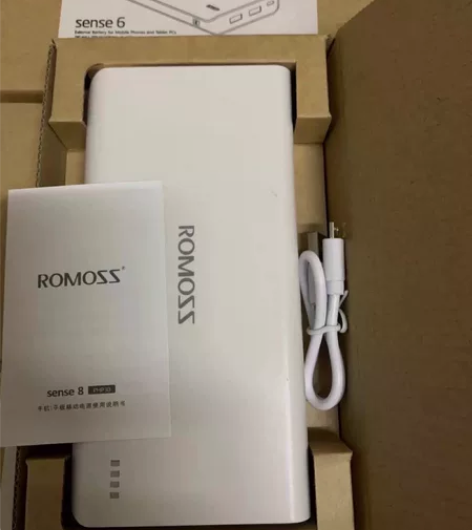 全新未拆 正品罗马仕充电宝20000毫安移...