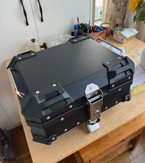 小牛 九号 摩托车 铝合金尾箱带锁快拆底板...