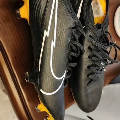 Nike/耐克CJ6320-017刺客13...