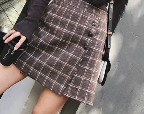 openlady 毛呢格子A字裙女 纽扣包...