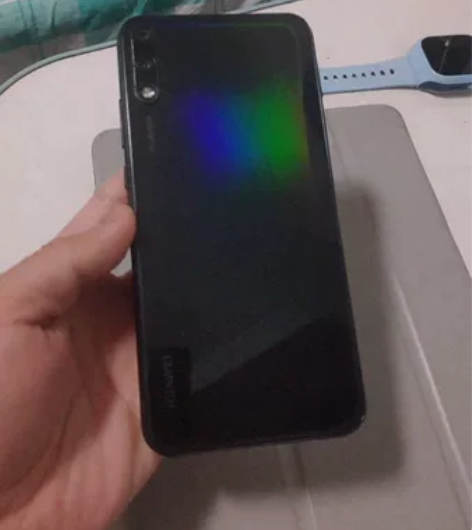 华为畅享10 主板坏了 屏幕是后换（屏幕有...