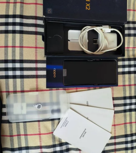 oppo findx2 8+256g，箱说...