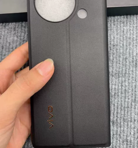 vivo X Fold 原装皮套，手机卖掉...
