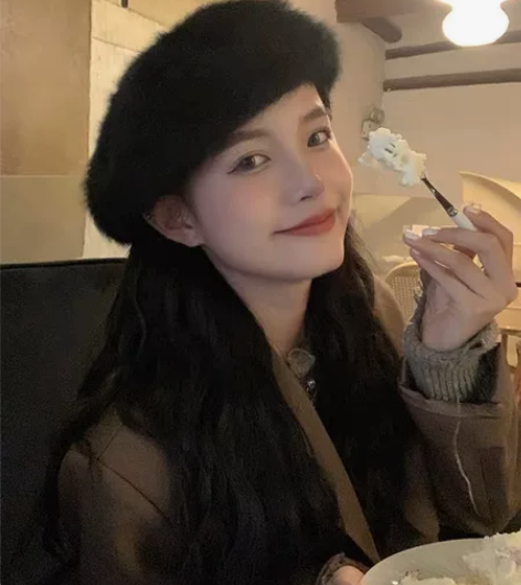 兔毛秋冬帽子女黑色贝雷帽小众大头围显脸小画...