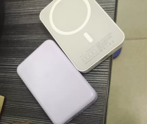 苹果无线磁吸充电宝 Magsafe苹果原装...