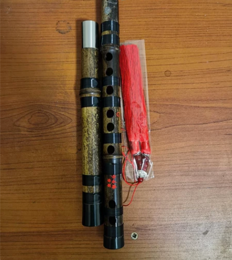 方永华笛子，G调，紫竹二节。外观漂亮，音准...